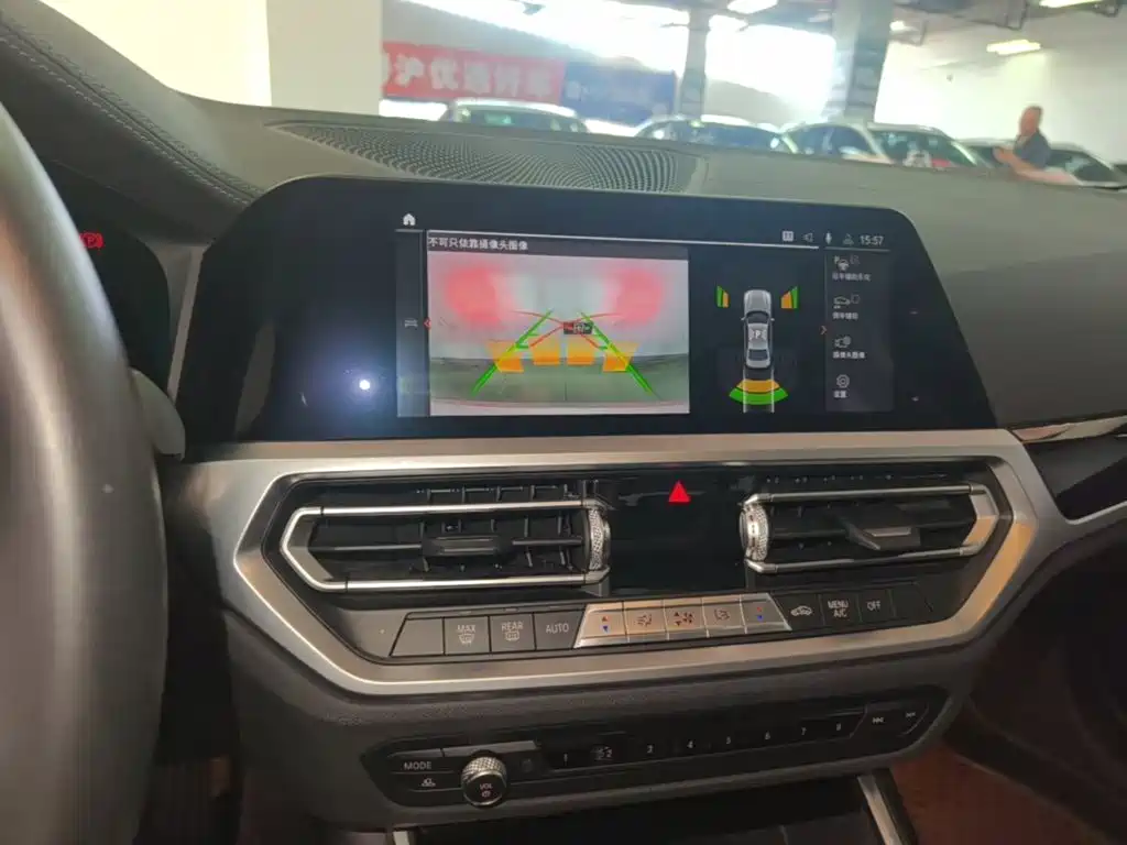 BMW 3 Series — миниатюра 13