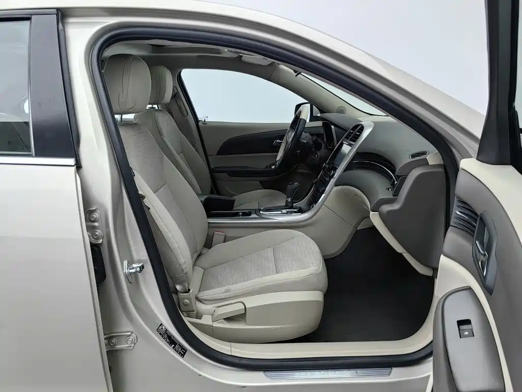 Chevrolet Malibu — миниатюра 23