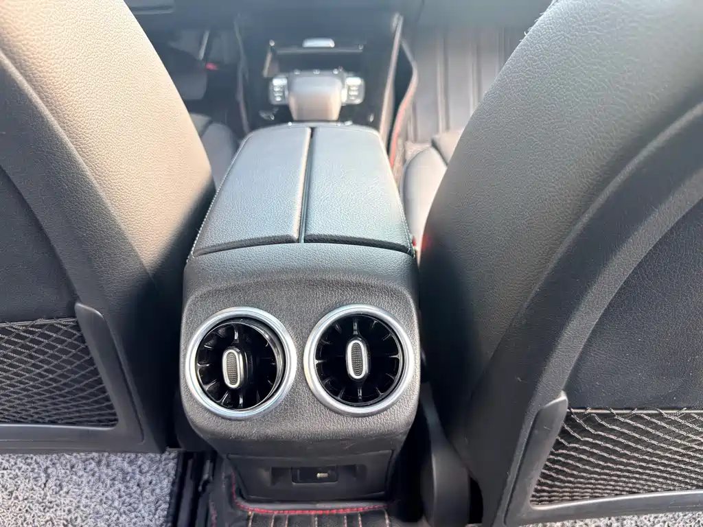 Mercedes-Benz A-Class — миниатюра 18