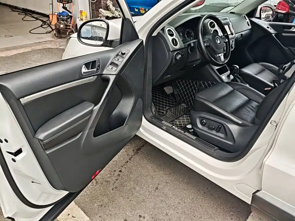 Volkswagen Tiguan — миниатюра 16