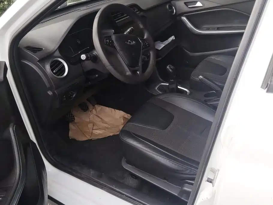 Chery Tiggo 3x — миниатюра 9