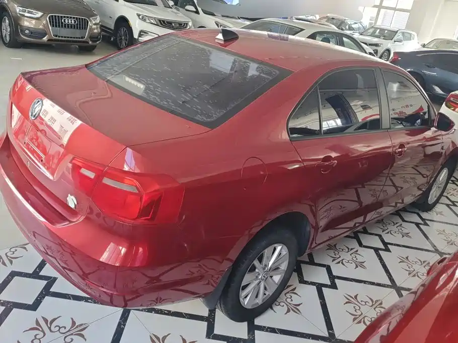 Volkswagen Jetta — миниатюра 3