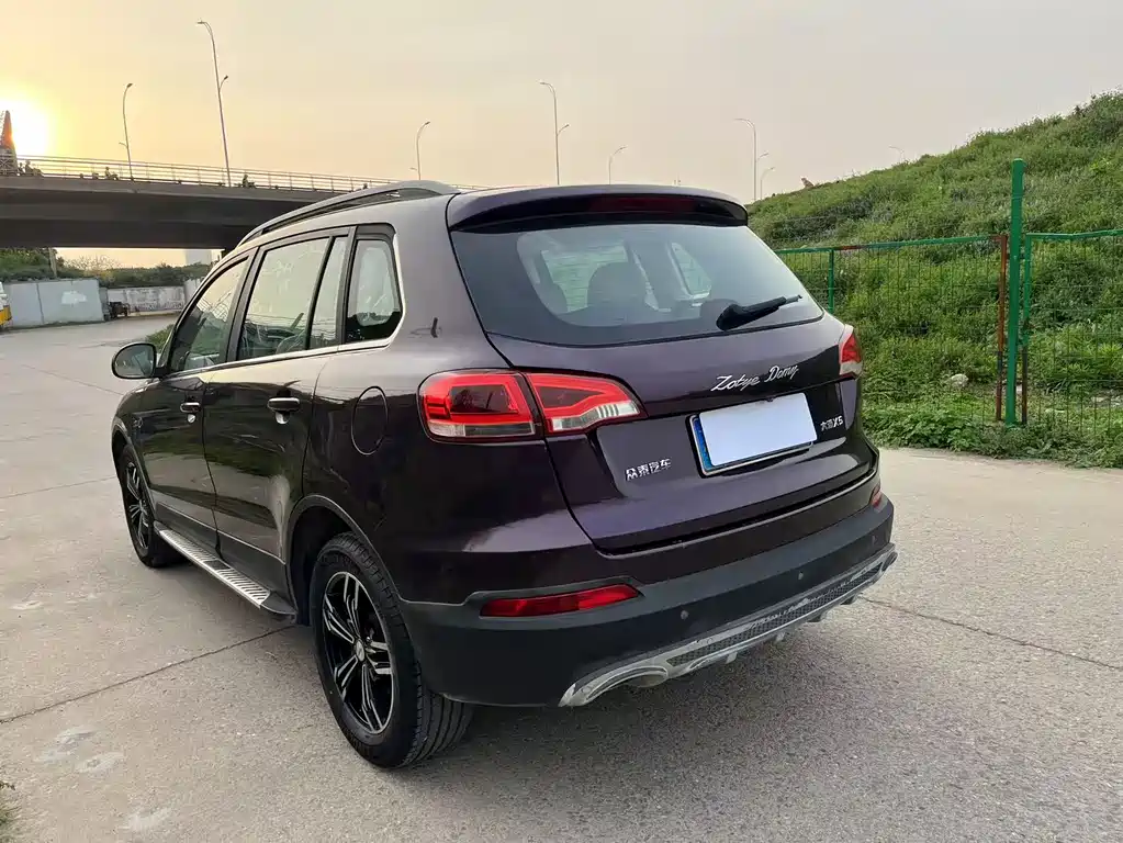 Zotye X5 2017 1.5T MT Luxury