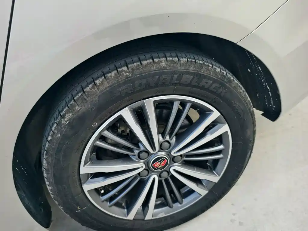 Roewe i5 — миниатюра 11