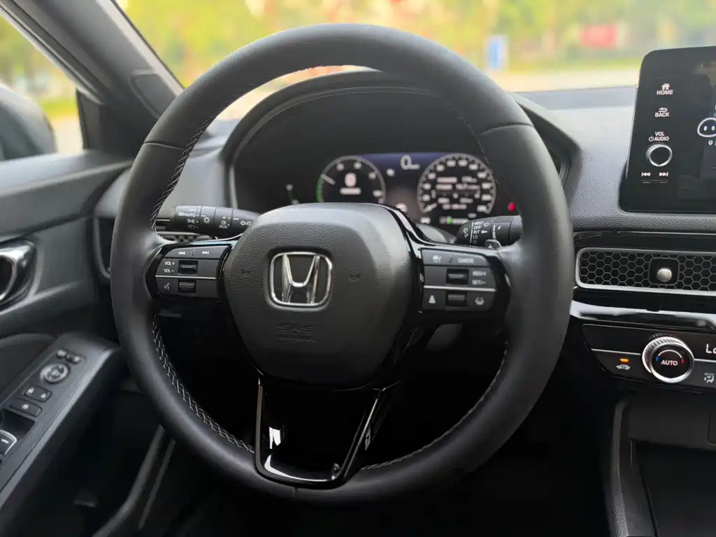 Honda Civic — миниатюра 11