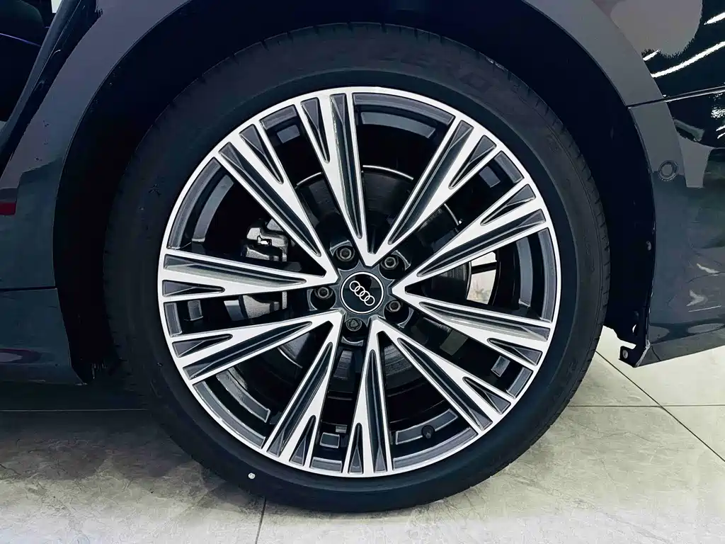 Audi A6L 2022 45 TFSI quattro