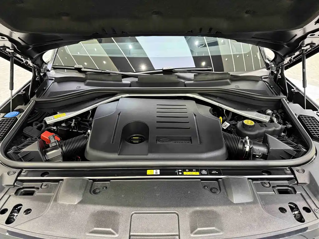 Land Rover Range Rover — миниатюра 11