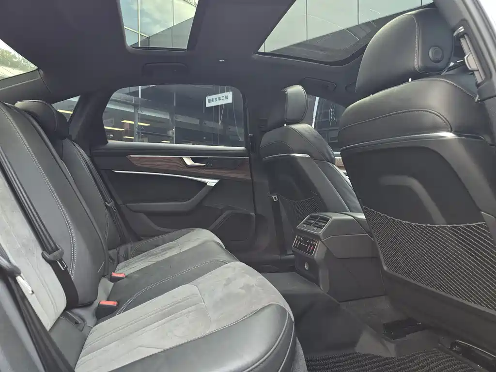 Audi A6L — миниатюра 13