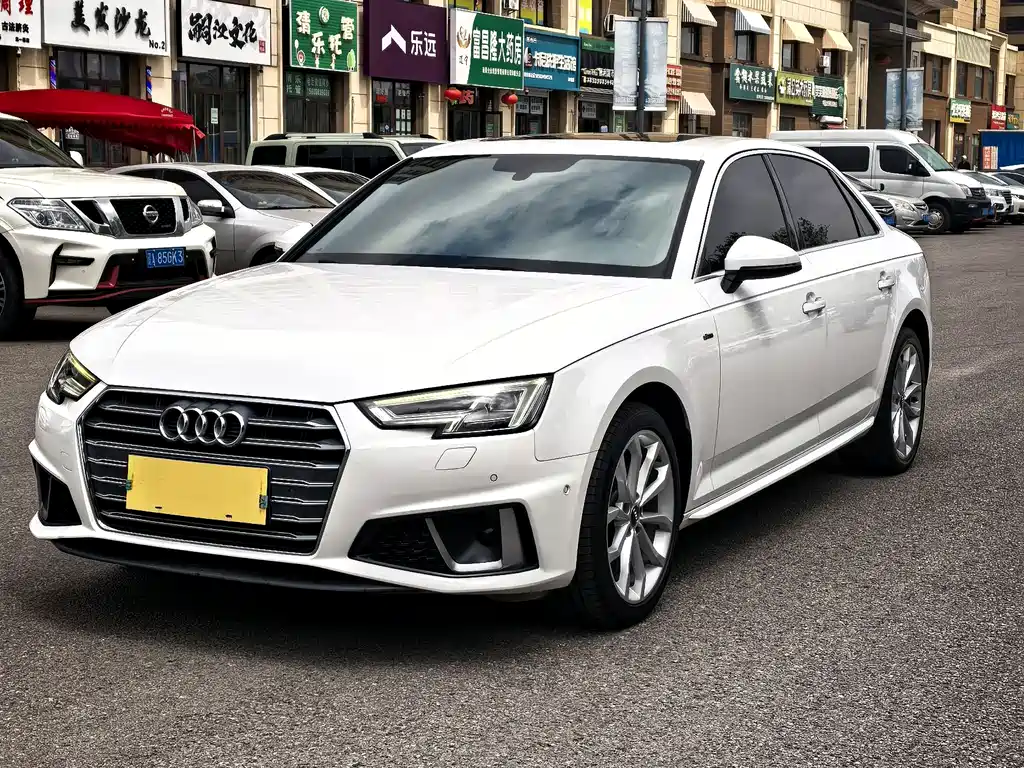 Купить Audi A4L
