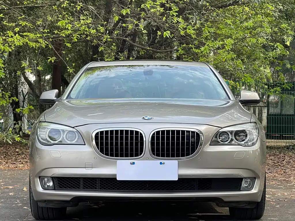 BMW 7 Series 7 2009 740Li Luxury