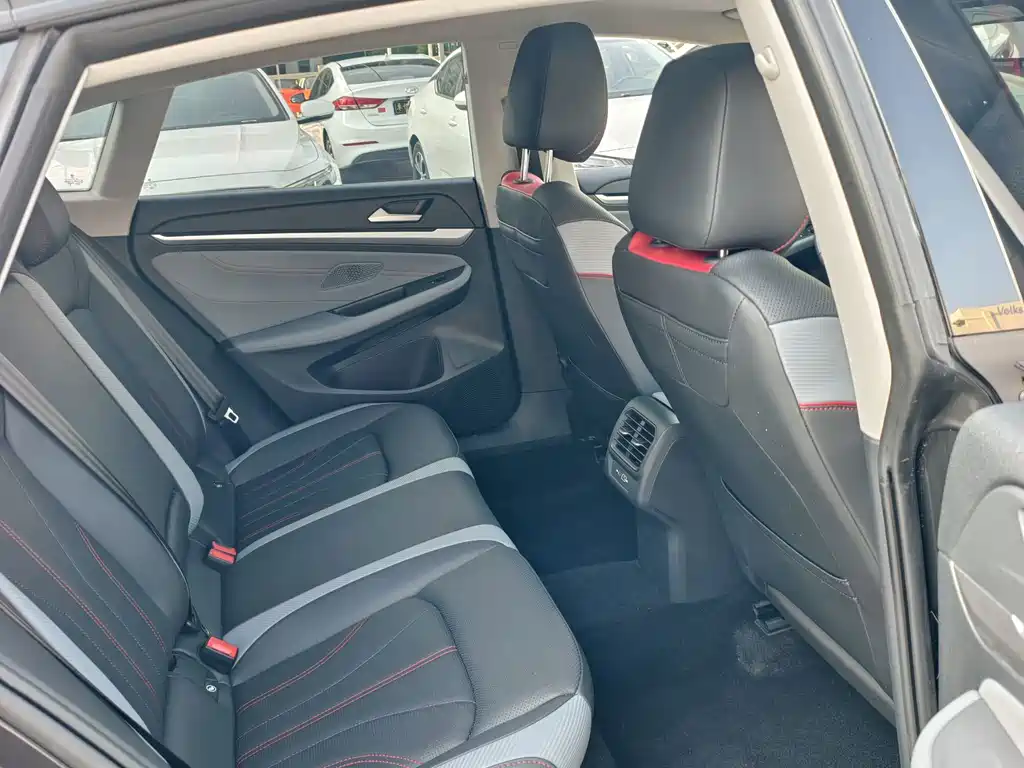 Volkswagen Lamando — миниатюра 9