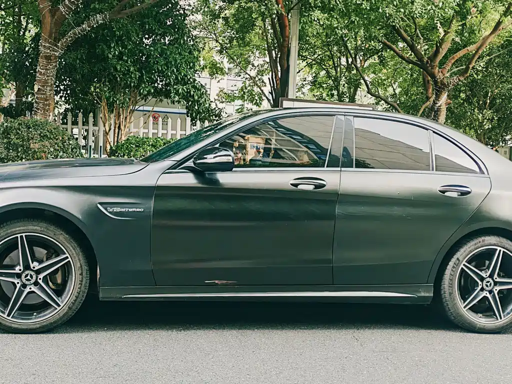 Mercedes-Benz C-Class — миниатюра 7
