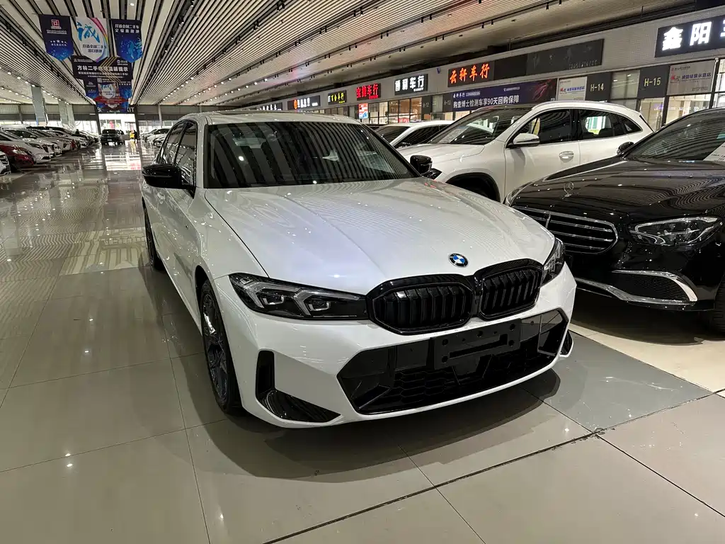 BMW 3 Series 2025