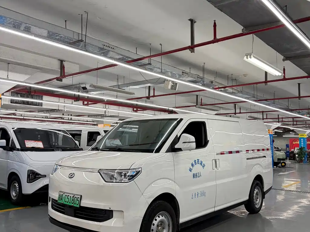 Ruichi Ruichi EC75