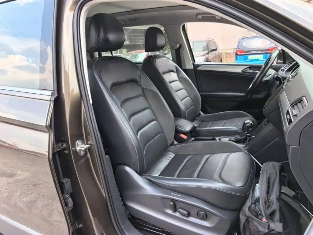 Volkswagen Tiguan L — миниатюра 25