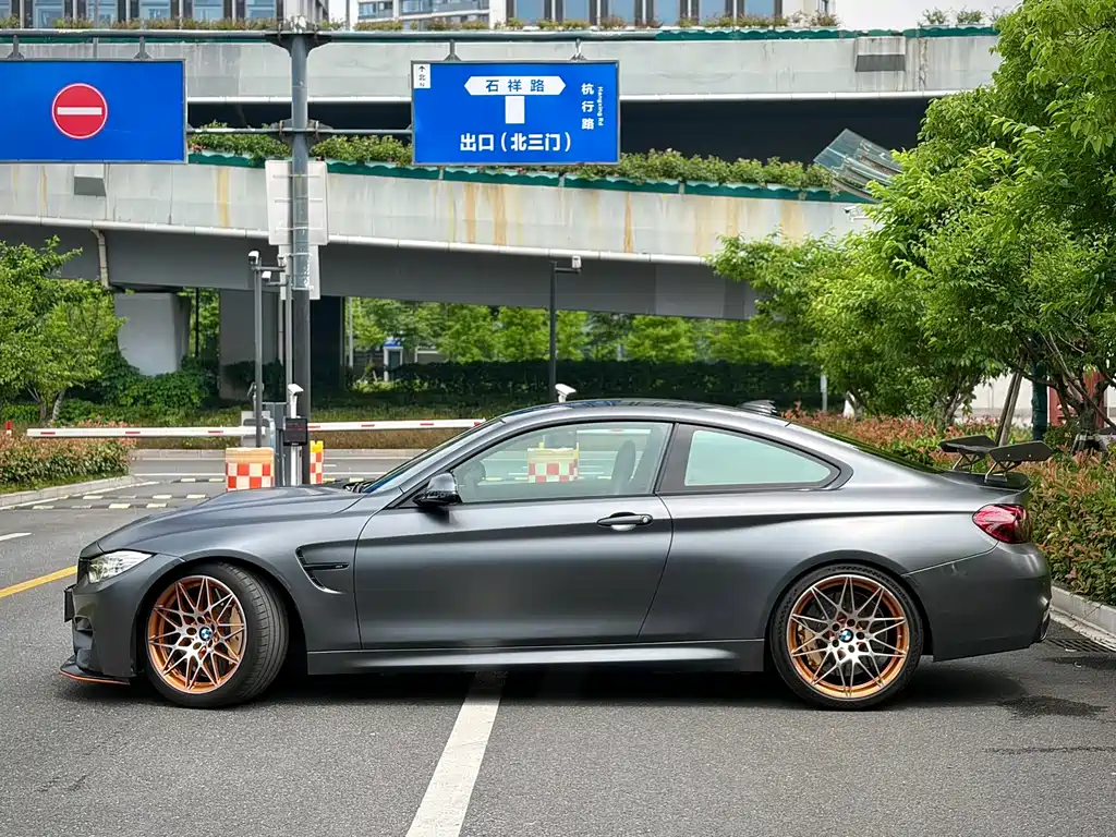BMW M4 2016 M4 GTS