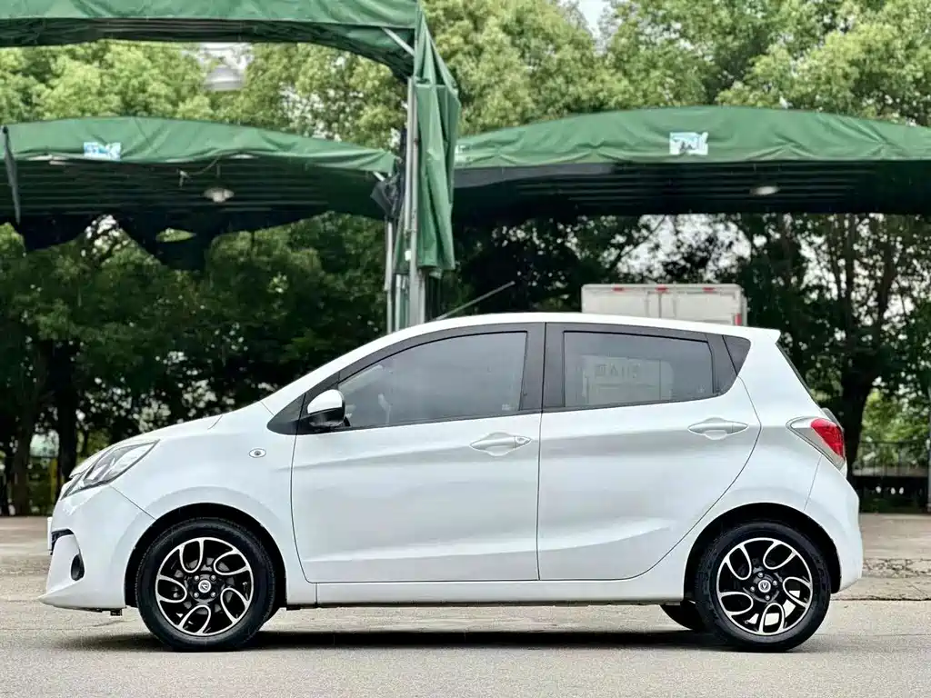 Changan BenBen — миниатюра 5