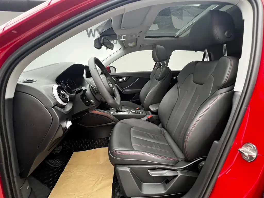 Audi Q2L 2022 35 TFSI