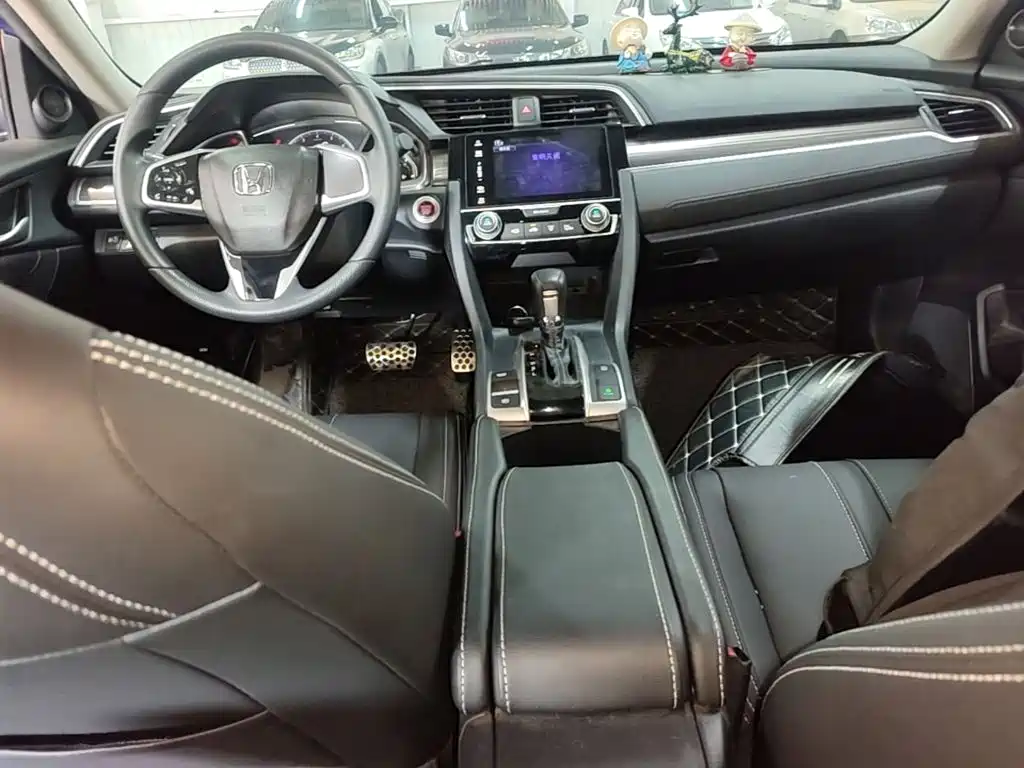 Honda Civic — миниатюра 10
