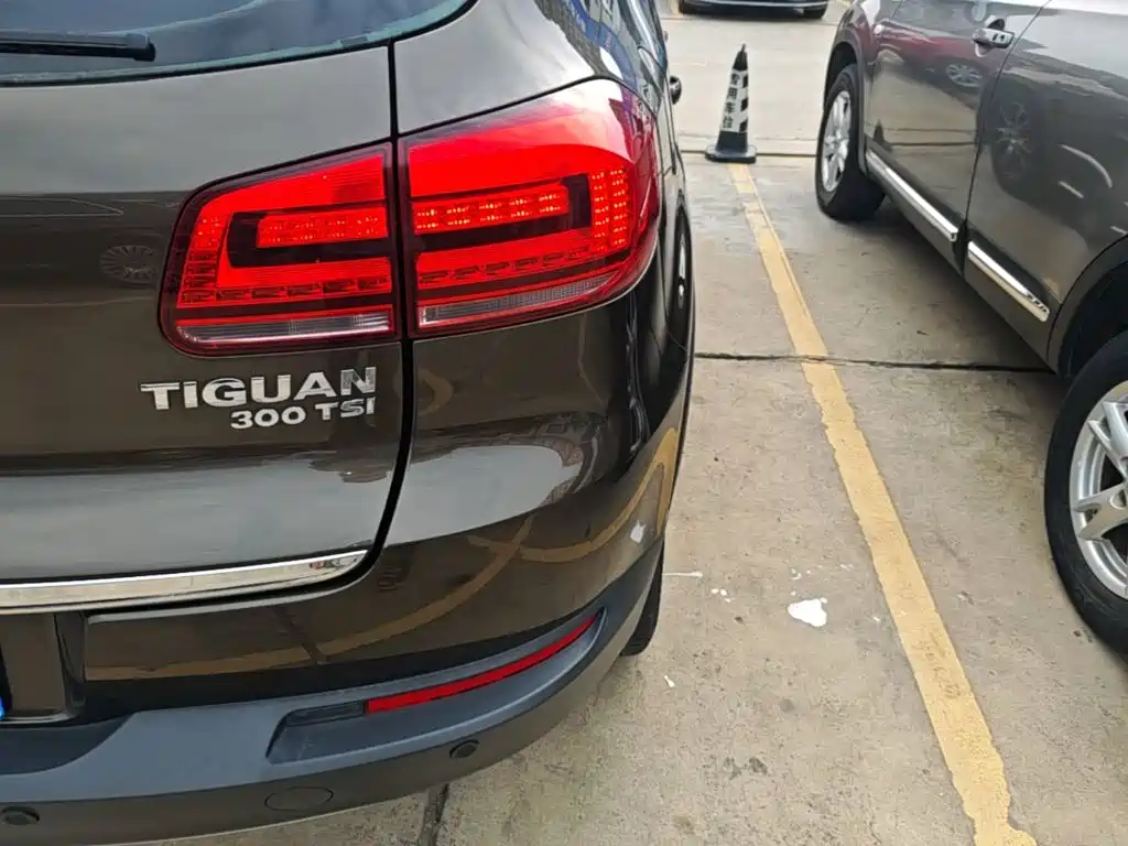 Volkswagen Tiguan — миниатюра 8