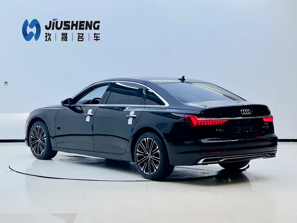 Audi A6L 2023 55 TFSI quattro Premium