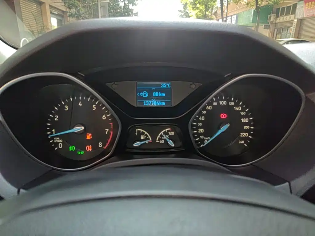 Ford Focus — миниатюра 12