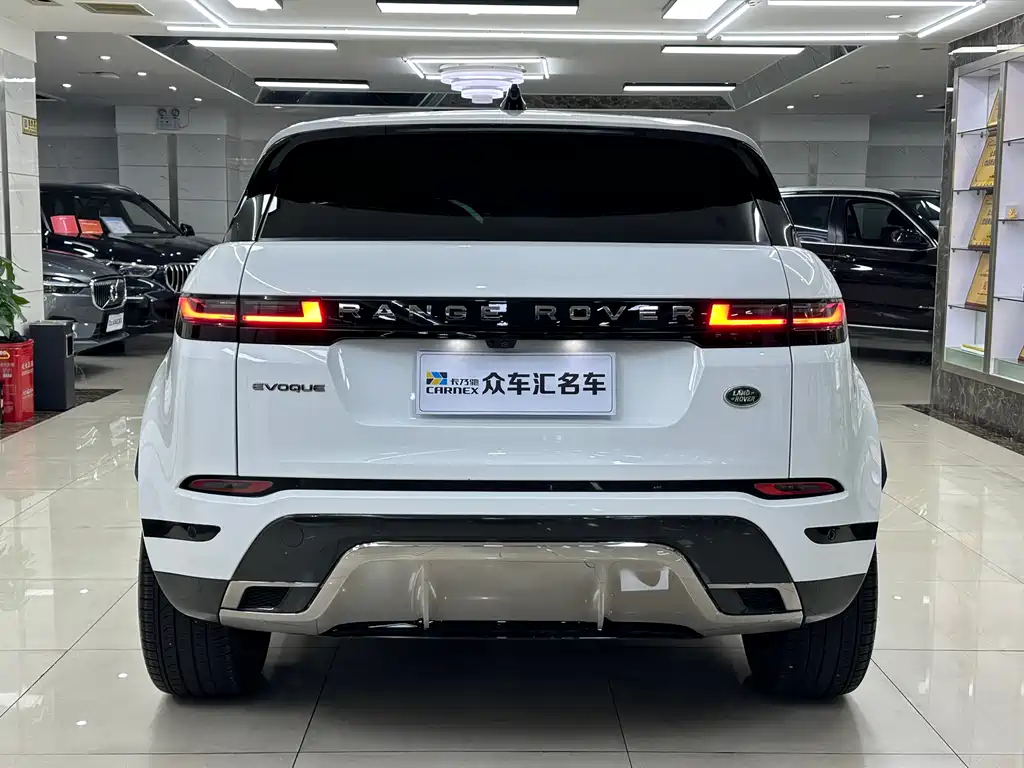 Land Rover Range Rover Evoque 2024 L SE