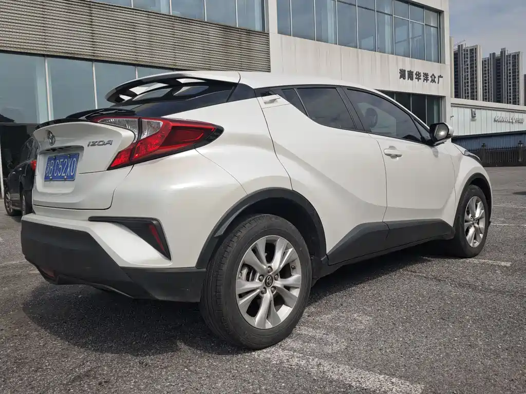 Toyota Izoa 2021 2.0L