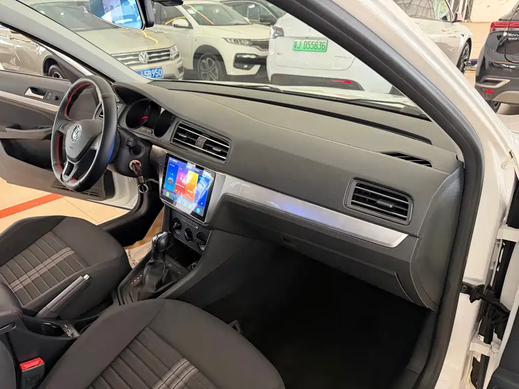 Volkswagen Lavida — миниатюра 29