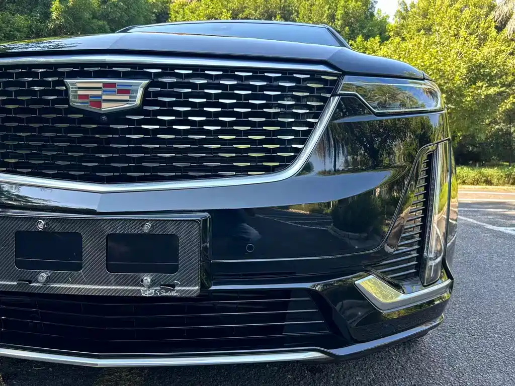 Cadillac XT6 — миниатюра 10
