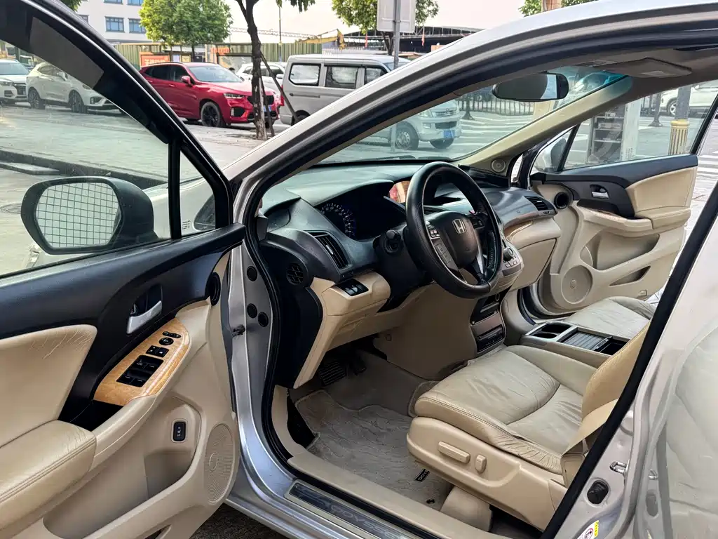 Honda Odyssey — миниатюра 12