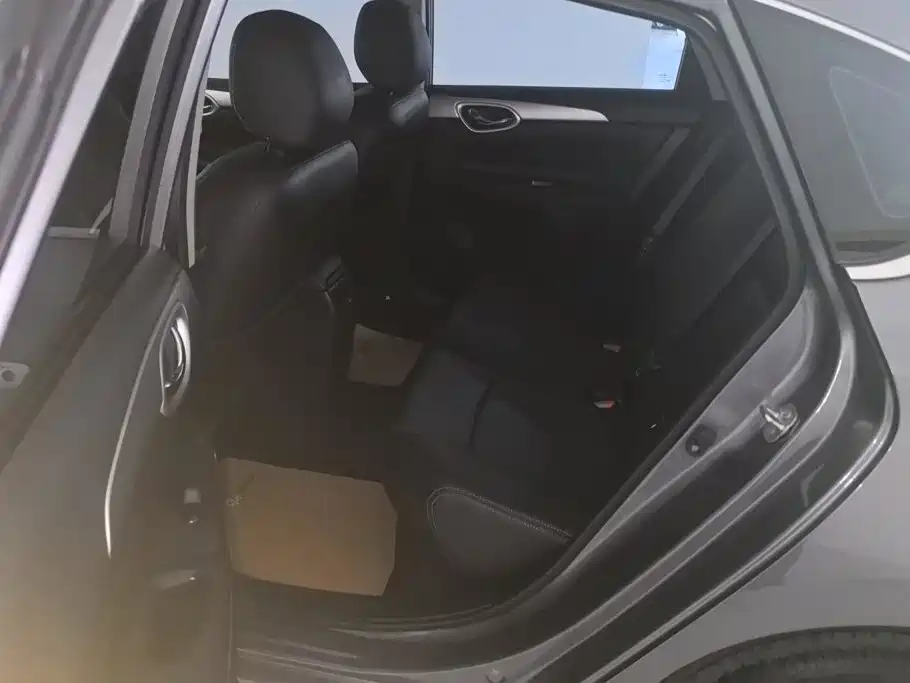 Nissan Sylphy — миниатюра 11
