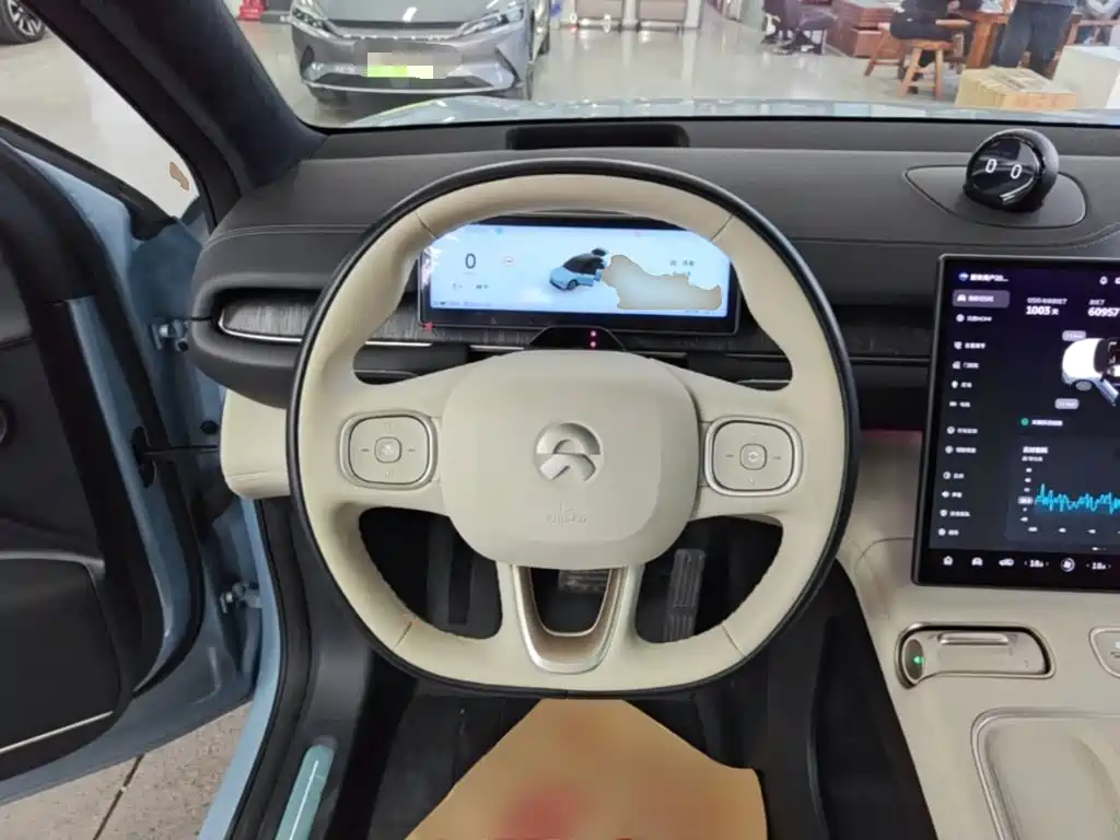NIO ES6 — миниатюра 11