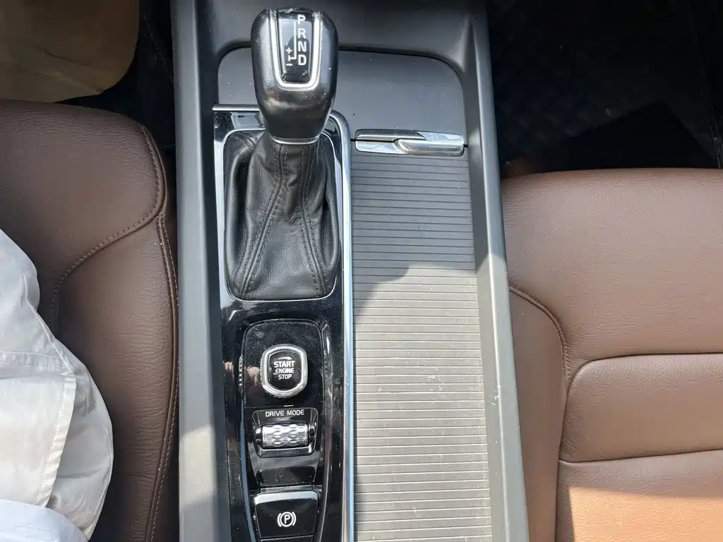 Volvo S60 — миниатюра 7