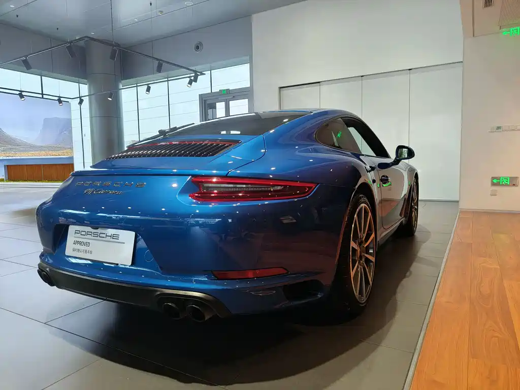 Porsche 911 2016 Carrera 3.0T