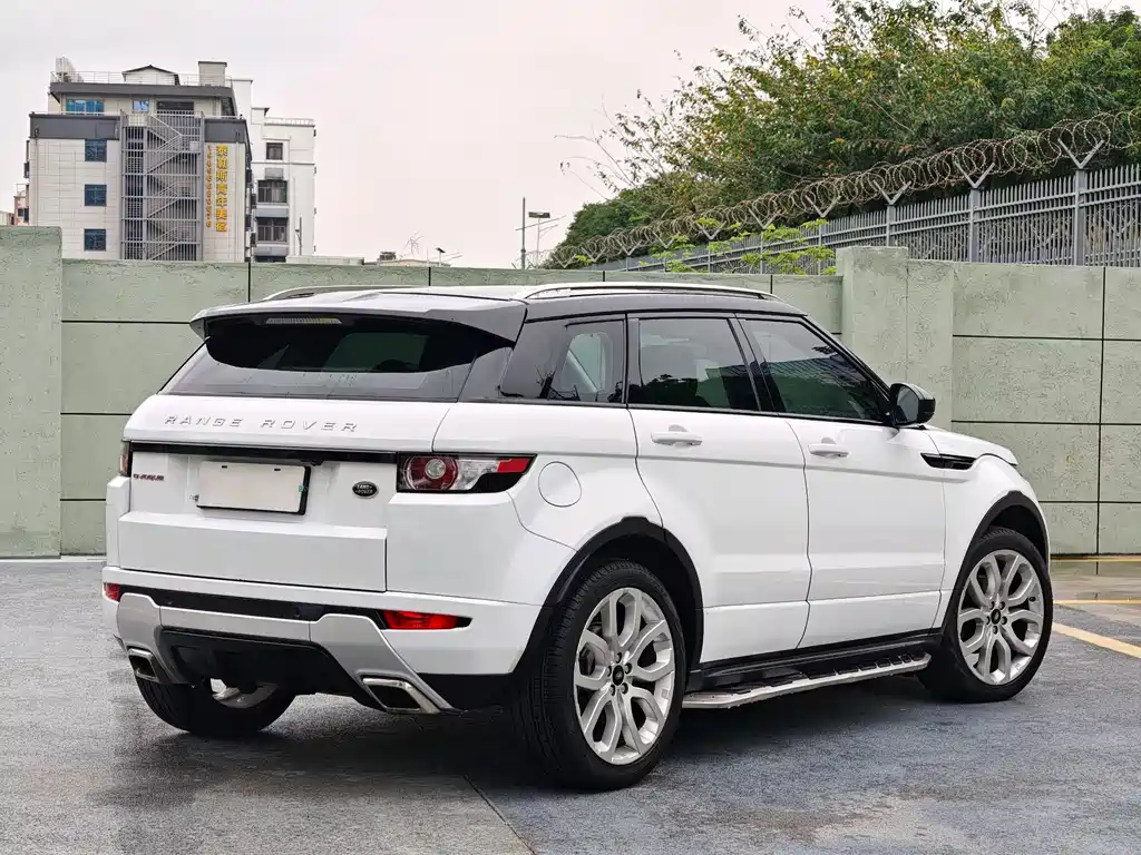Land Rover Evoque (Import) — миниатюра 7