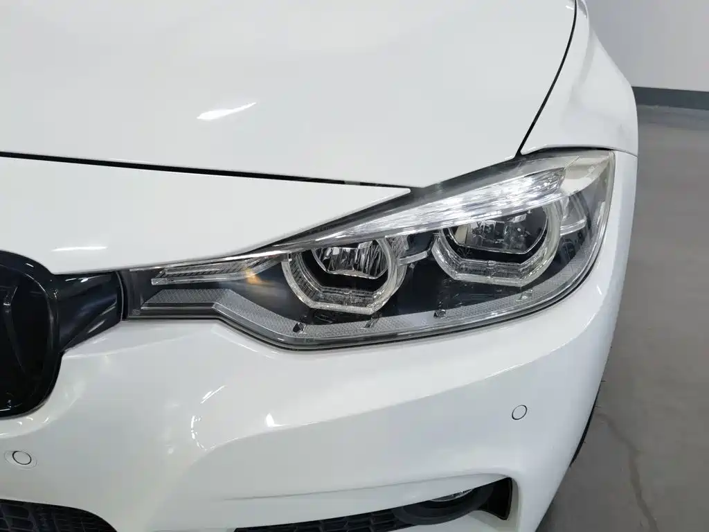 BMW 3 Series — миниатюра 7