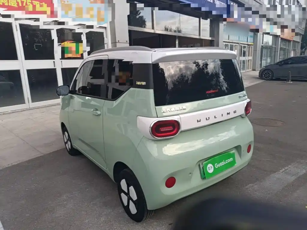 Wuling MINIEV — миниатюра 5