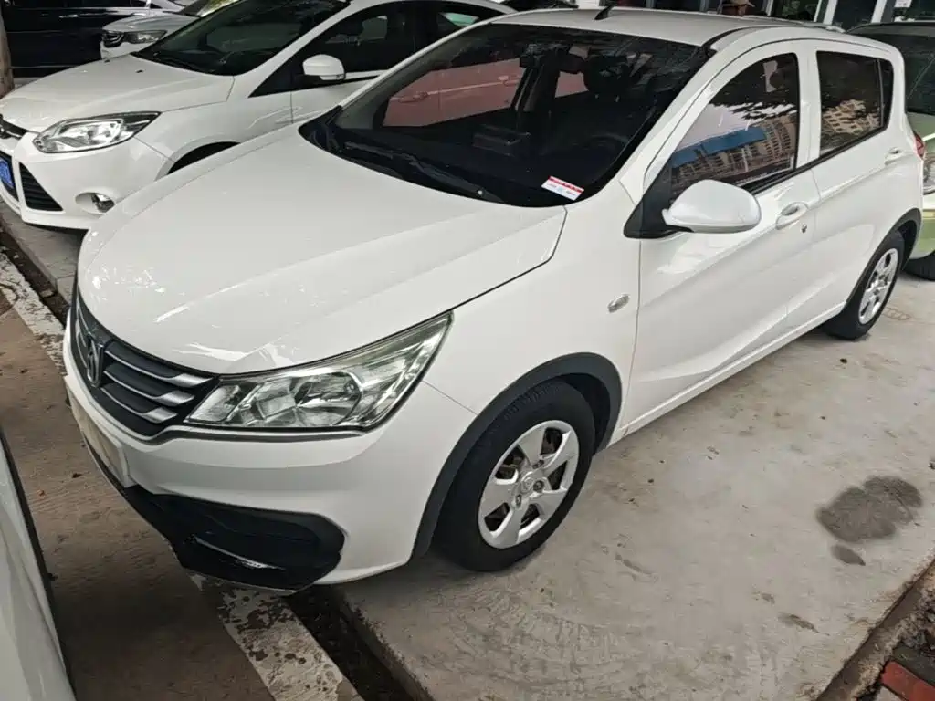 Baojun 310 — миниатюра 2