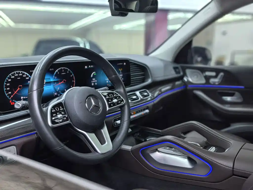 Mercedes-Benz GLE (Import) — миниатюра 27