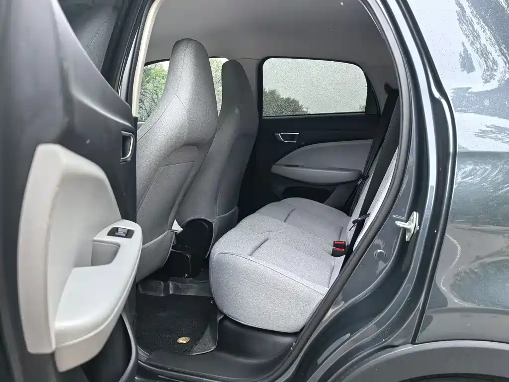 Leapmotor Leapmotor T03 — миниатюра 5