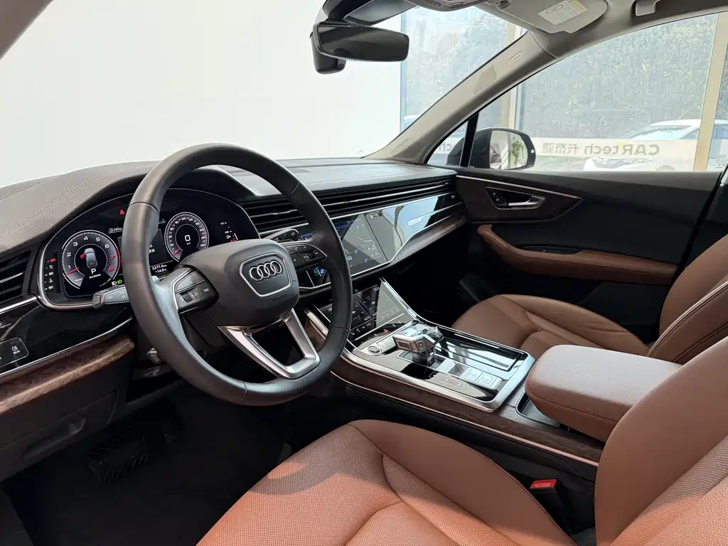 Audi Q7 2022 55 TFSI quattro S line Sport