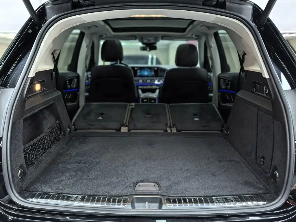 Mercedes-Benz GLE (Import) — миниатюра 32