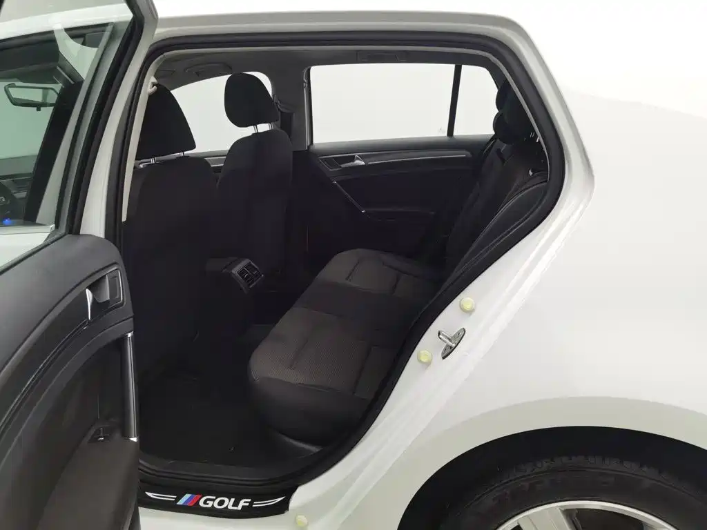 Volkswagen Golf — миниатюра 15