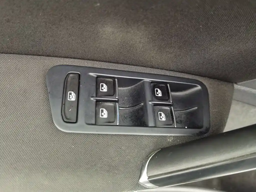 Volkswagen Golf — миниатюра 9