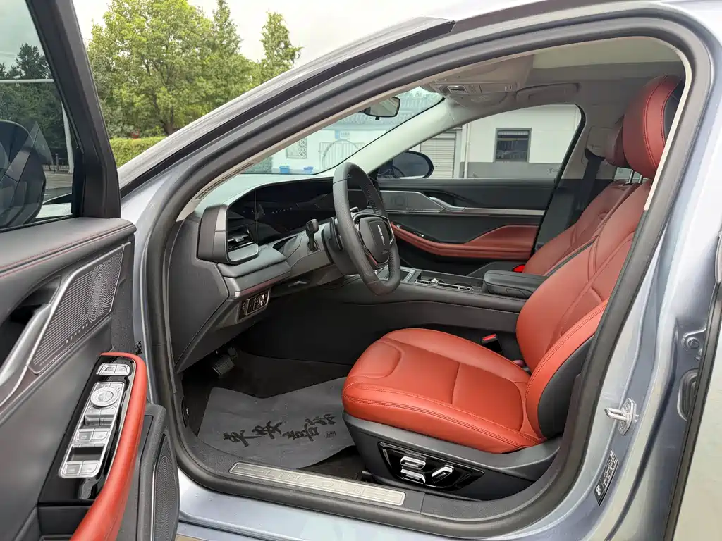 Lincoln Z — миниатюра 6