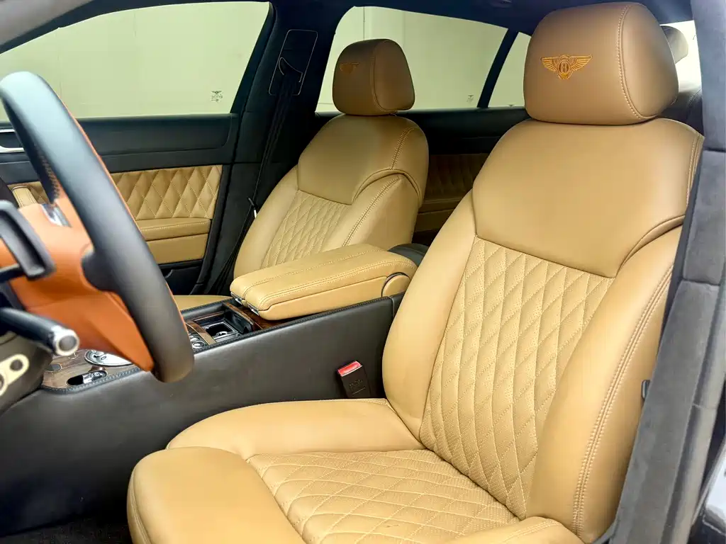 Bentley Flying Spur — миниатюра 14