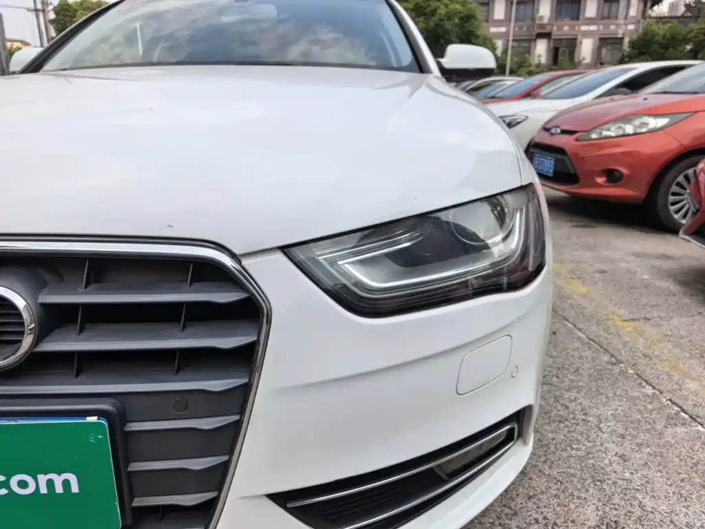 Audi A4L — миниатюра 24