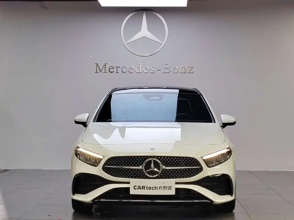 Mercedes-Benz A-Class A 2023 A 200 L Fashion