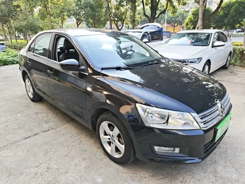 Volkswagen Santana — миниатюра 4